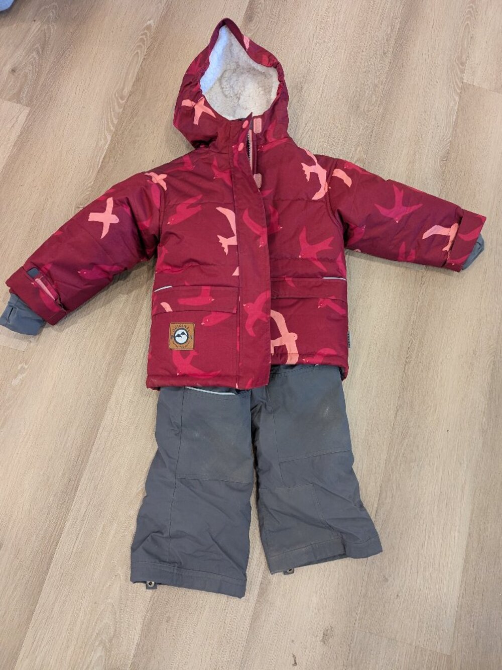 Souris Mini 5 year old snowsuit